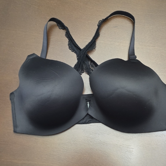 Other - SOMA Elegant Black Lace-Back Bra Front Closure 42D